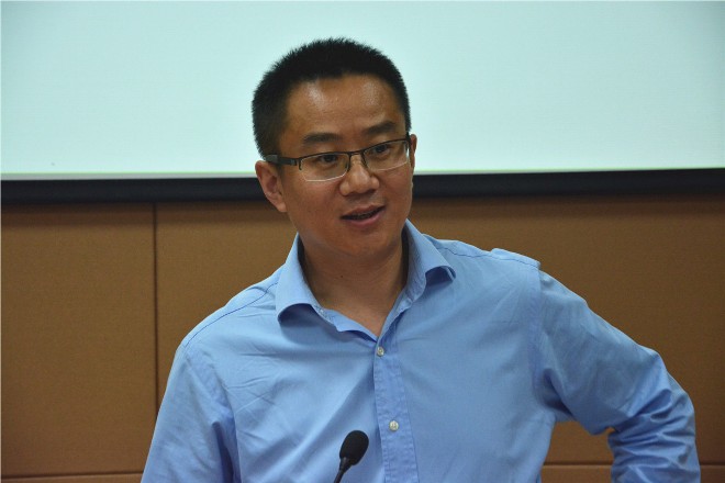周长辉教授主讲“如何透视管理案例的价值”